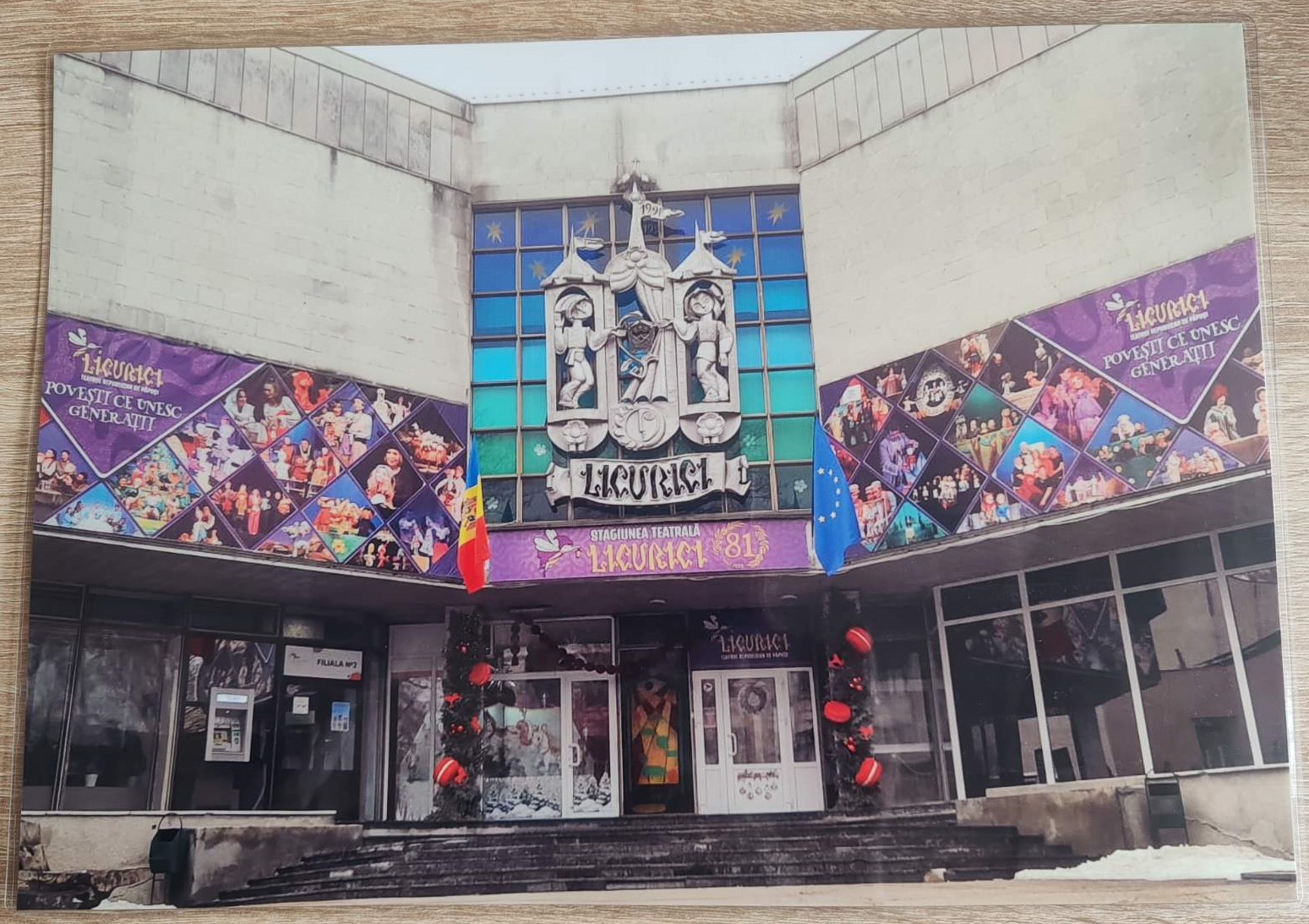 Felicitări elevilor pentru rezultatele – Locul II și Locul III obținute la Concursul municipal al artei fotografice „Chișinău – orașul meu”, organizat de Direcția Generală Educație, Tineret și Sport.