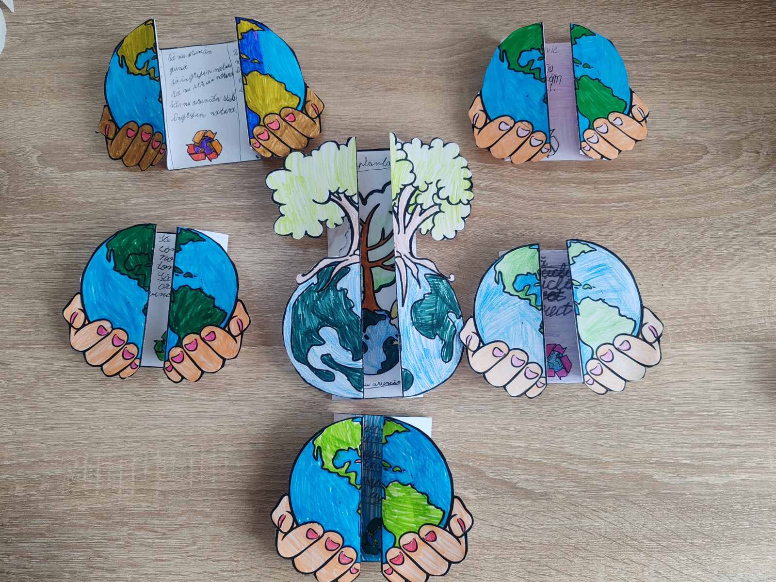 În fiecare an, la 22 aprilie se sărbătorește Ziua Pământului!